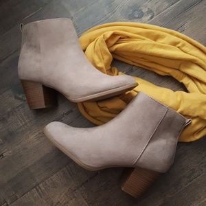 Beige booties